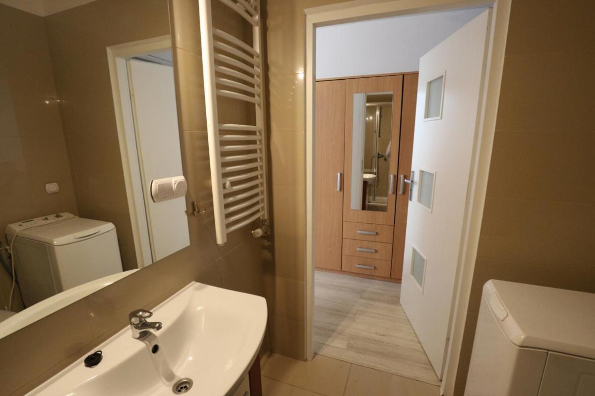 Апартаменти Relaxbox Краків Екстер'єр фото